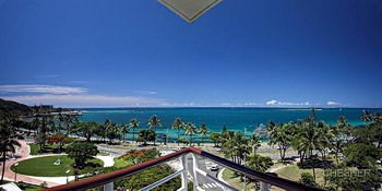 la promenade hotel view